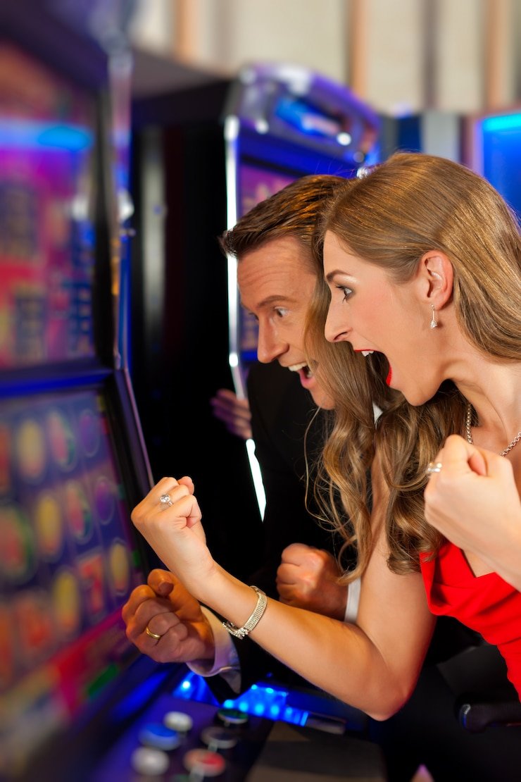 Evolution Gaming live dealer studio with multiple camera angles on brojp link mobile app